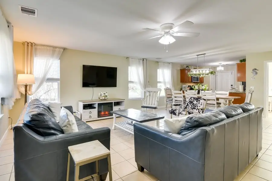 1206 4th Street, Seabrook, TX 77586 - Image #3