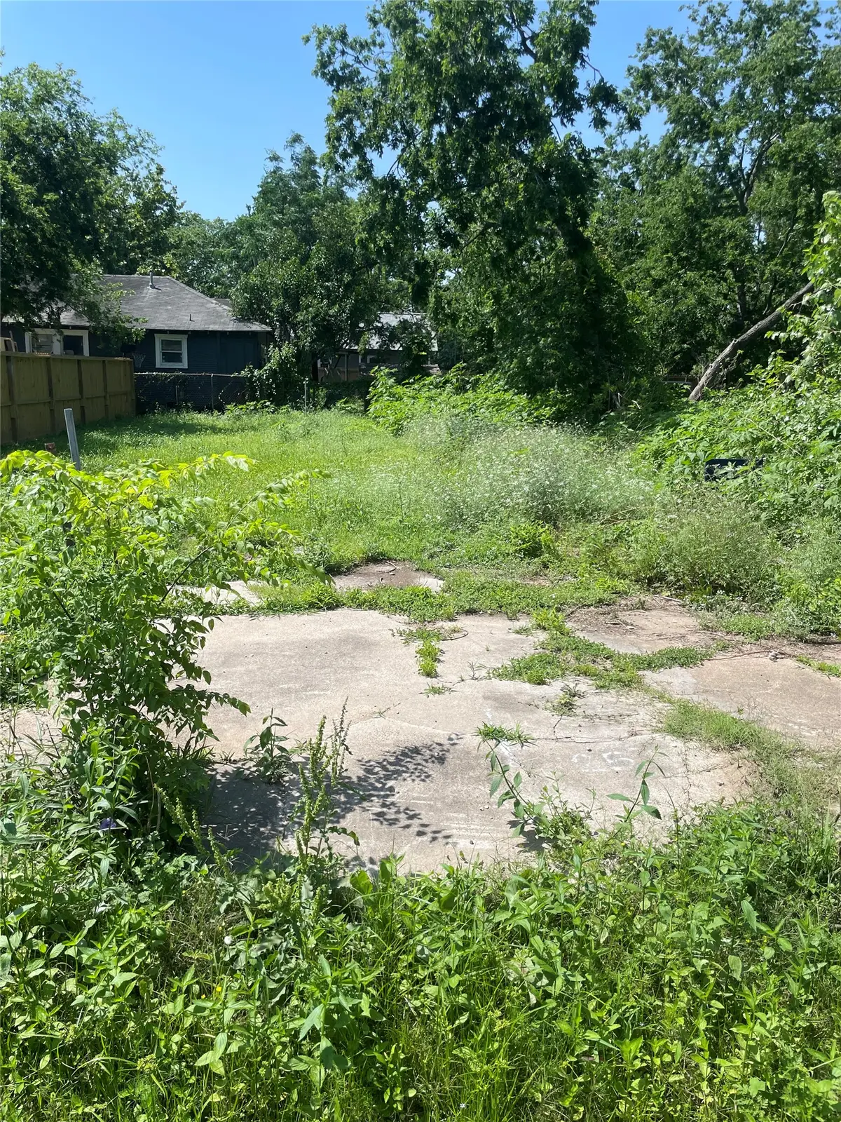 2510 Mills Street, Houston, TX 77026 - #1