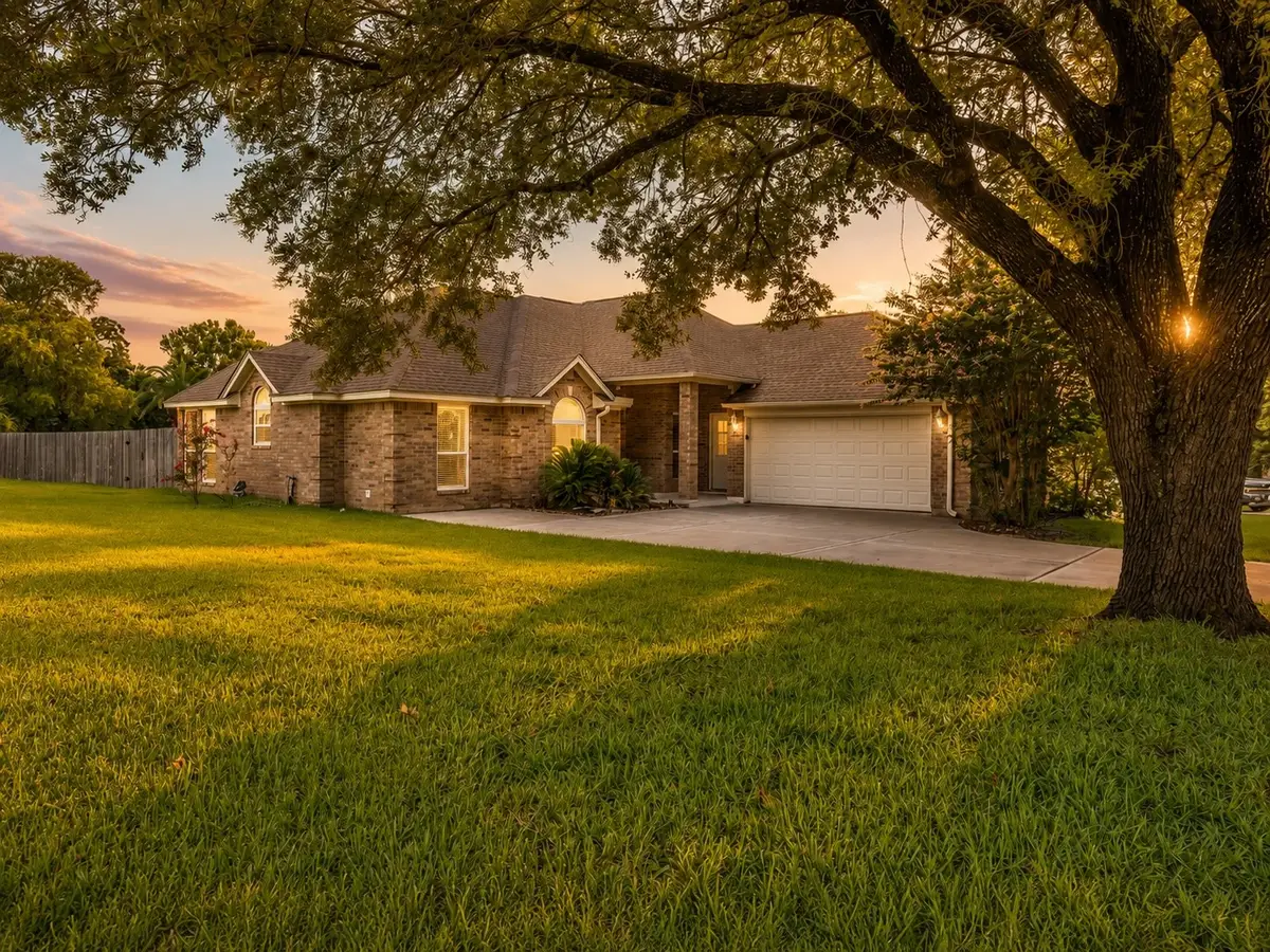 7158 Lakeshore Lane, Willis, TX 77318 - #1