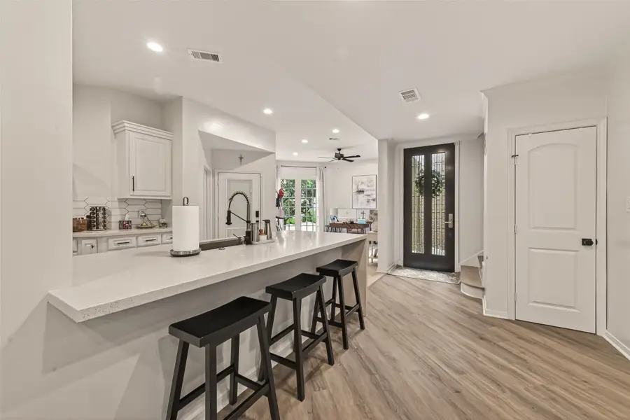 201 Vanderpool Lane #137, Houston, TX 77024 - #3