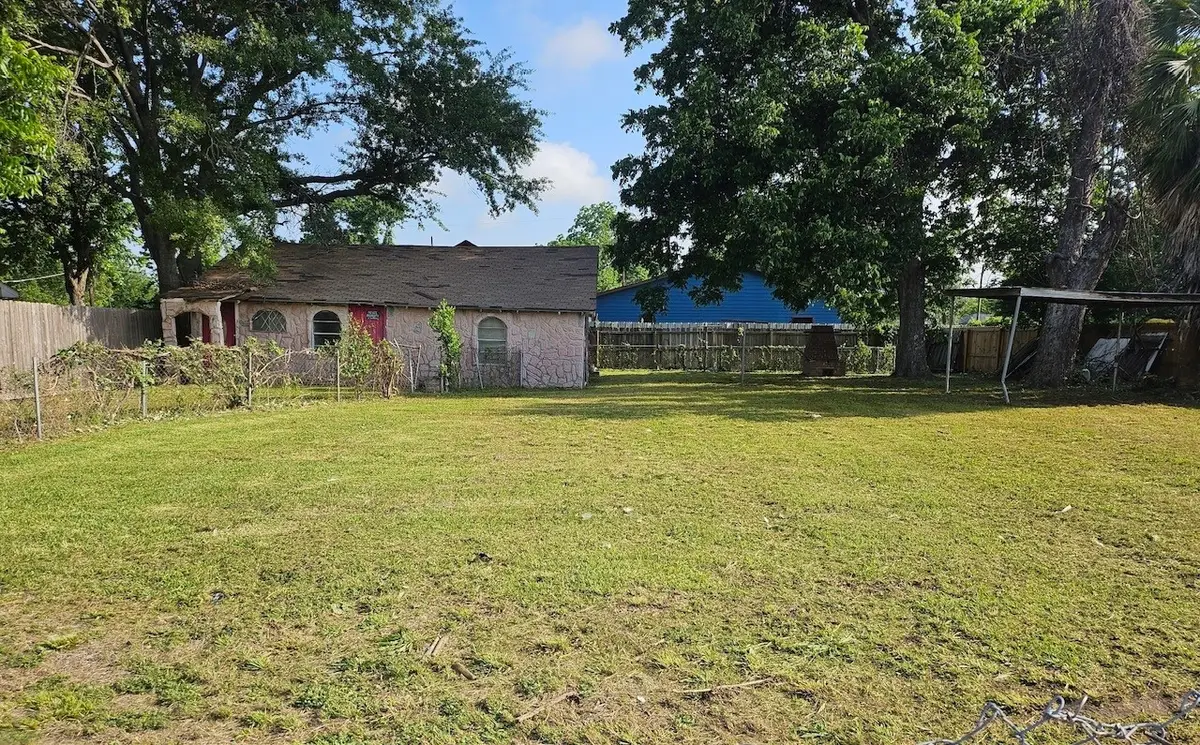 1507 E 32nd 1/2 Street, Houston, TX 77022 - Image #1