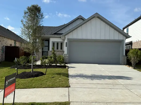 5111 Getty Lane, Iowa Colony, TX 77578