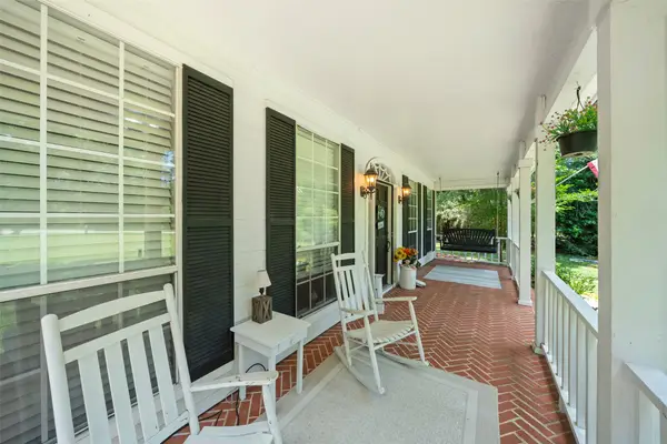403 Westbrook Street, Pinehurst, TX 77362