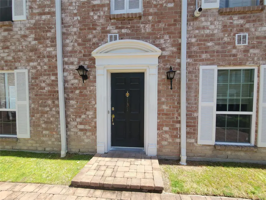 361 N Post Oak Lane #131, Houston, TX 77024 - Image #2