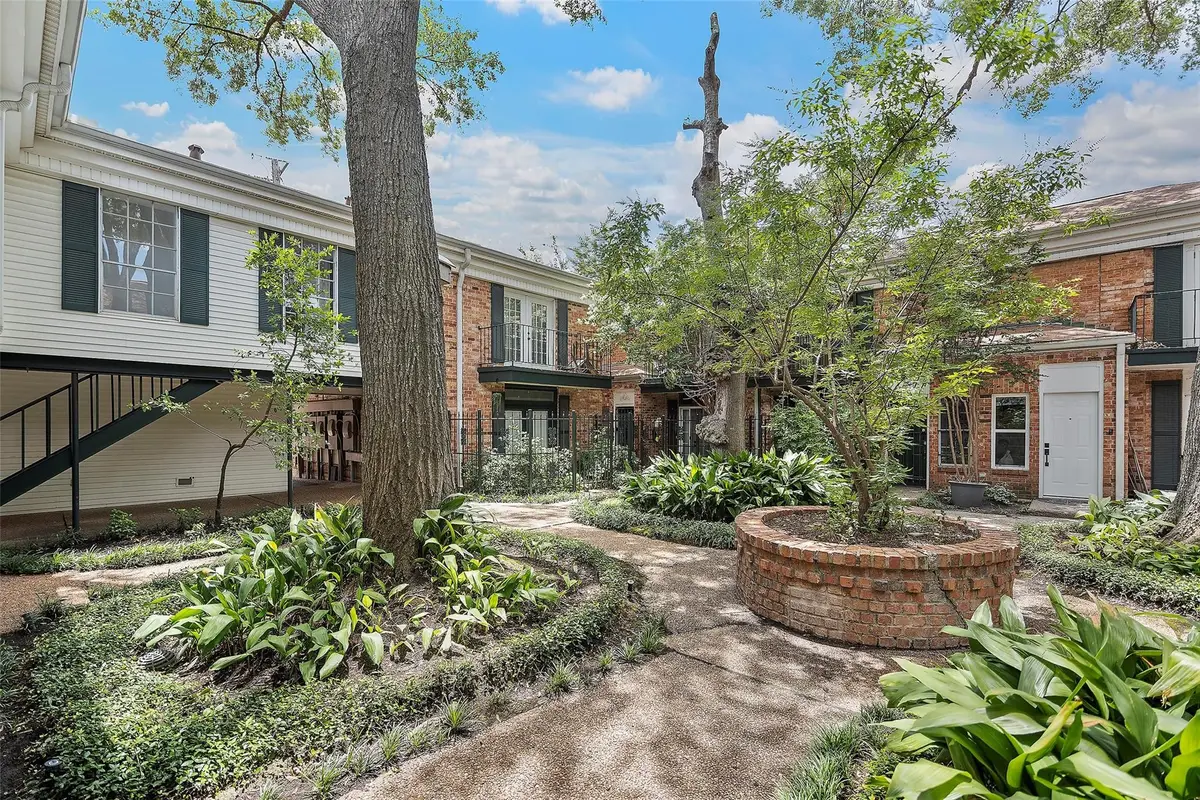 3400 Timmons Lane #66, Houston, TX 77027 - Image #1