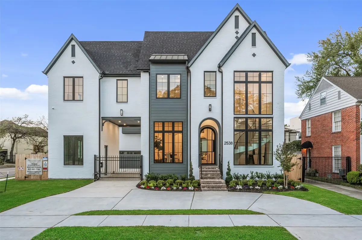 2538 Addison Road, Houston, TX 77030 - #1