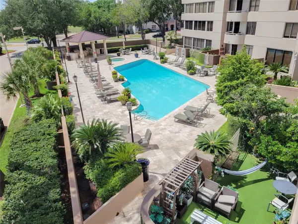 3525 Sage Road #303, Houston, TX 77056