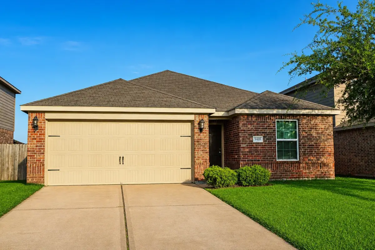 9418 Sky Blue Drive, Rosharon, TX 77583 - #1