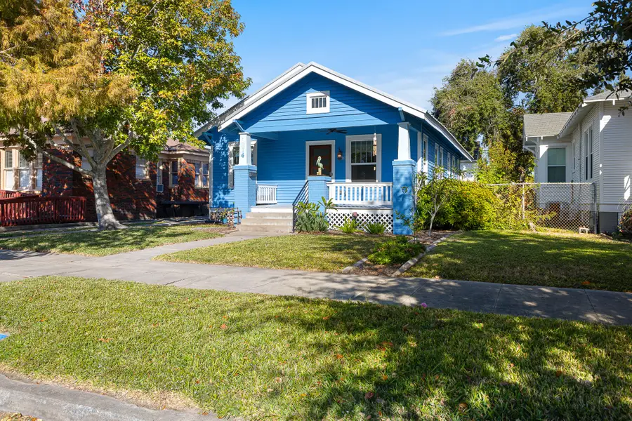 3814 Avenue O 1/2, Galveston, TX 77550 - Image #3