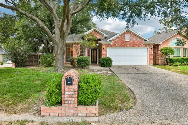 6706 Prairie Dunes Drive, Houston, TX 77069