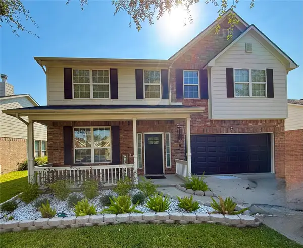 2709 Mystic Cove Lane, Pearland, TX 77584