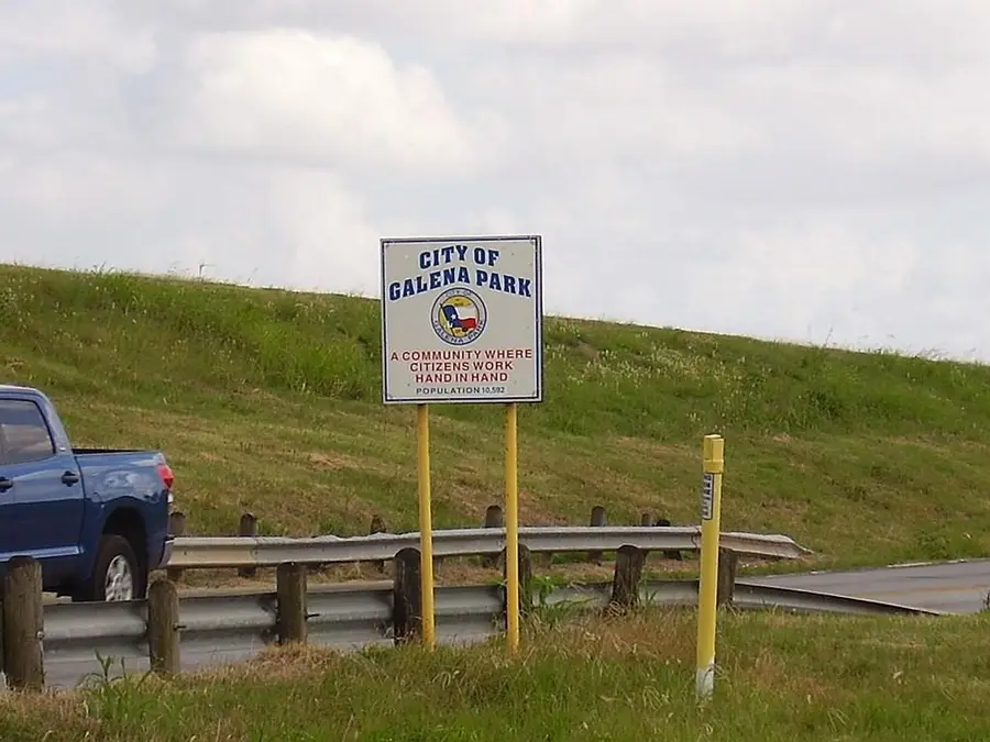 13362 Emporia Street, Houston, TX 77015 - Image #2