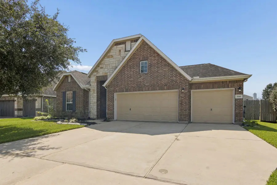 2148 Colonial Street, Alvin, TX 77511 - #2