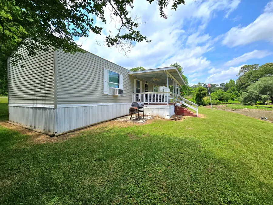 51 Bluewater Drive, Pointblank, TX 77364 - Image #3