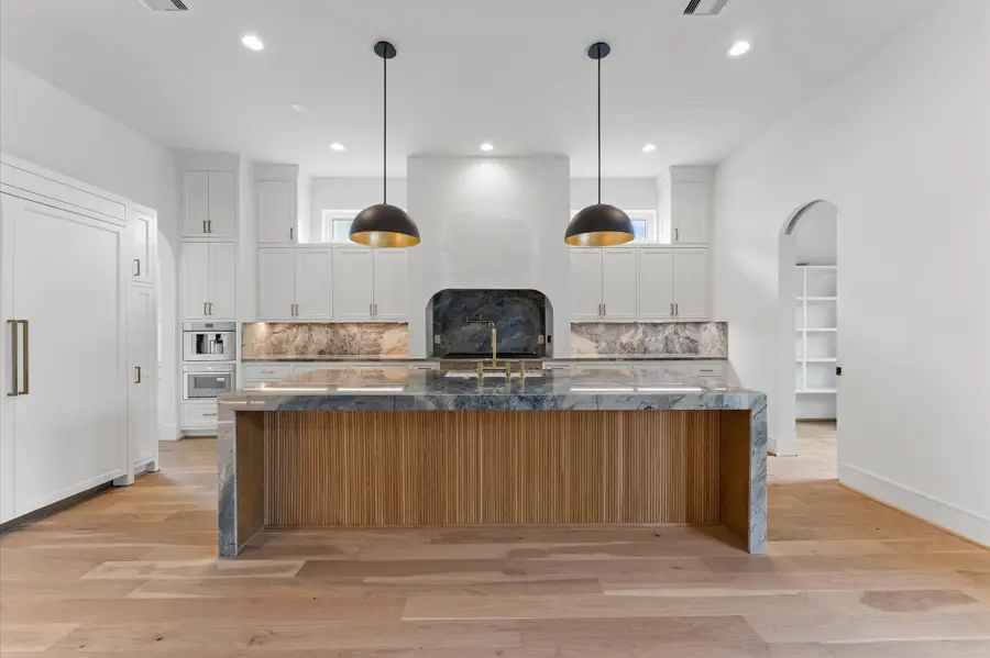 316 W 30th Street, Houston, TX 77018 - Image #3