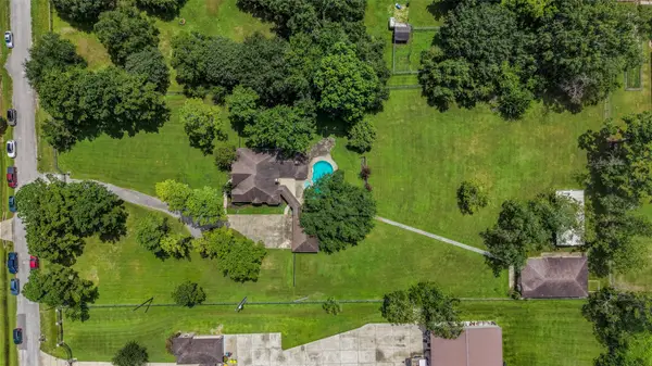 3602 Buckholt Street, Pearland, TX 77581