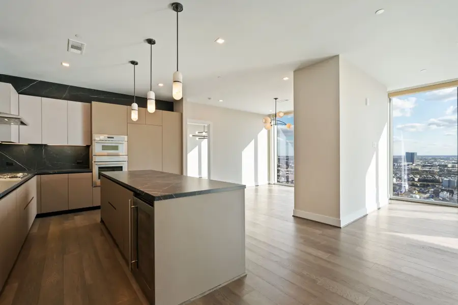1711 Allen Parkway #2403, Houston, TX 77019 - #2