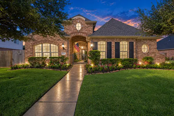 12619 Mossy Ledge Drive, Tomball, TX 77377