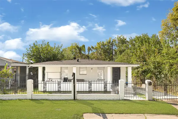 10526 Palestine Street, Jacinto City, TX 77029