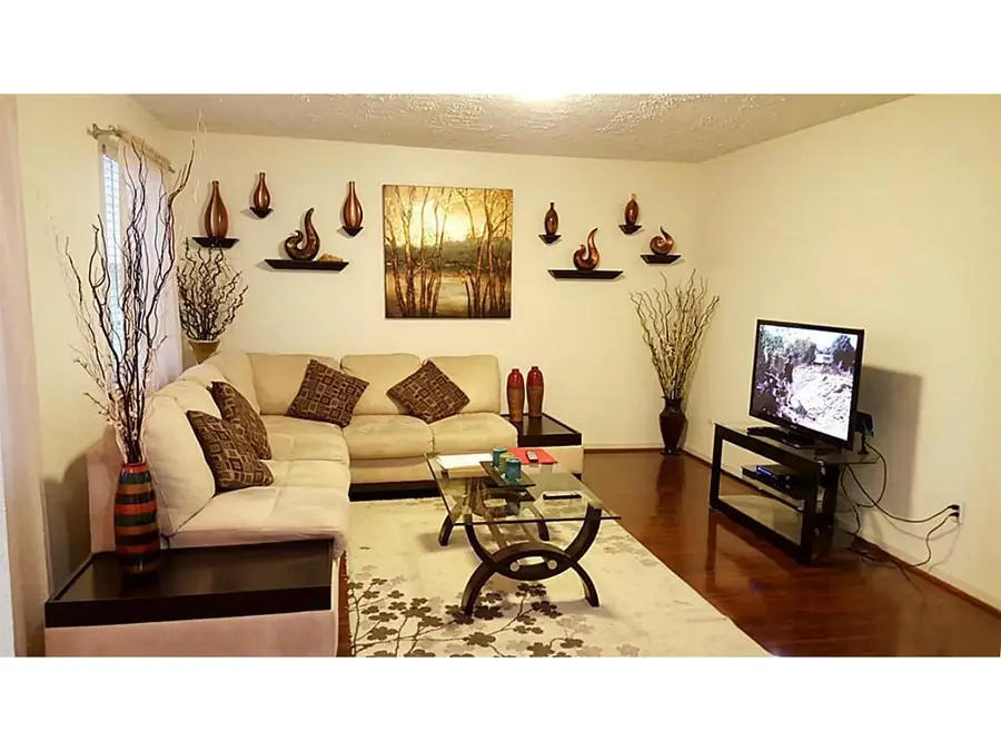 8710 Wilcrest Drive #8710, Houston, TX 77099 - Image #2