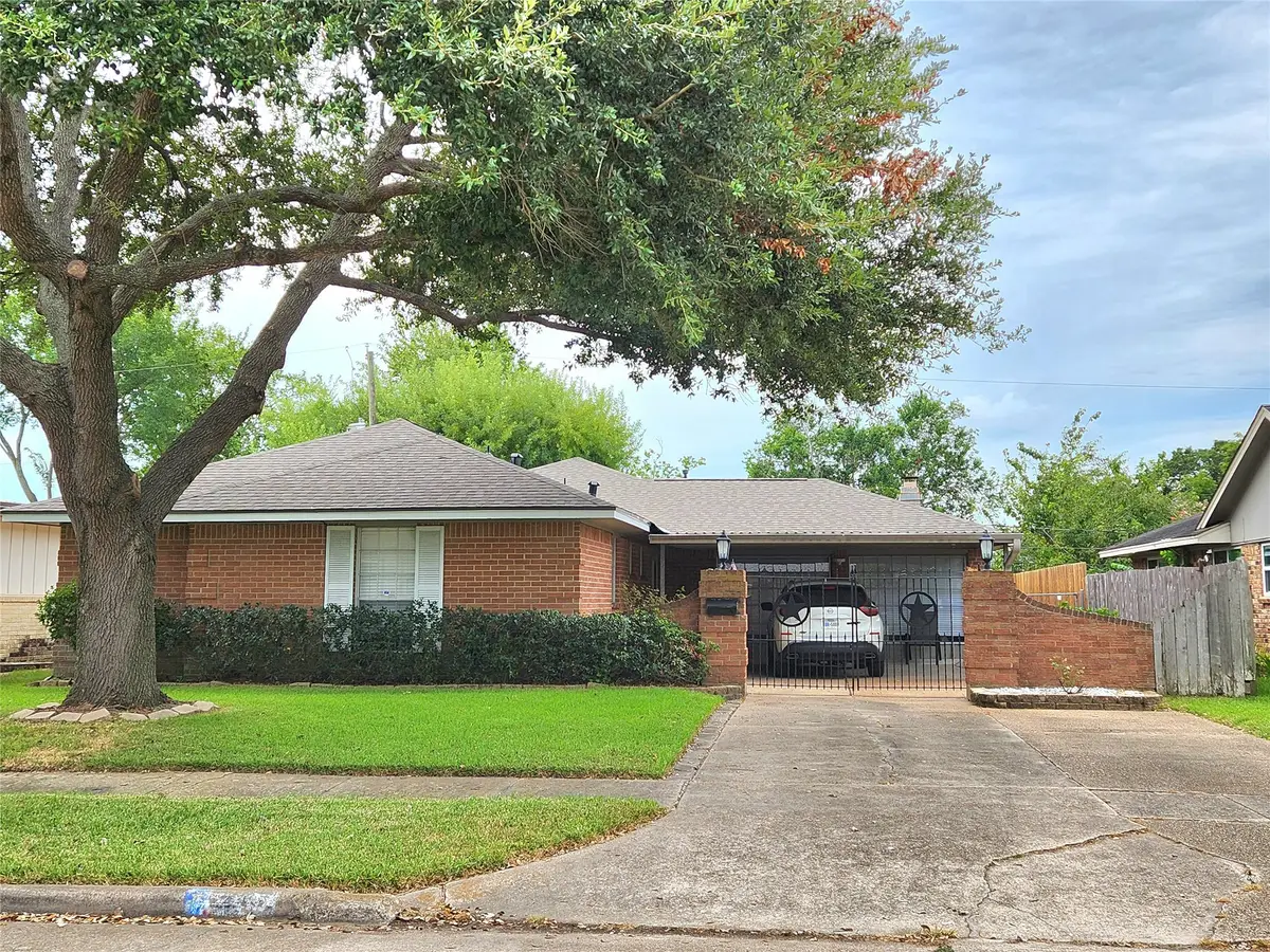 9762 Rambling Trail, Houston, TX 77089 - #1