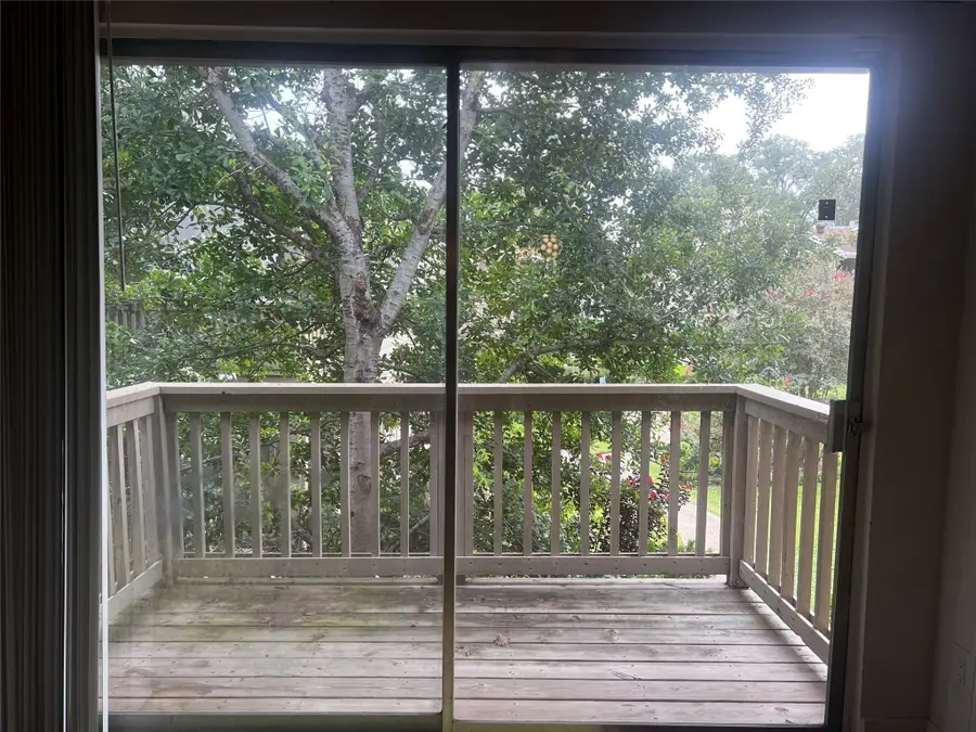 2100 Tanglewilde Street #402, Houston, TX 77063 - Image #3