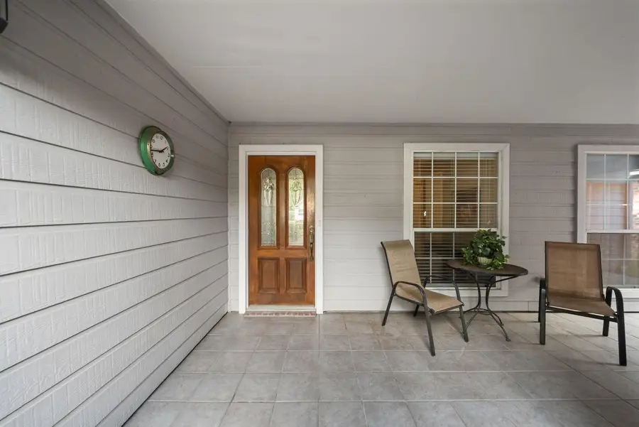 4949 Pleasure Lake Lane Drive, Willis, TX 77318 - Image #2