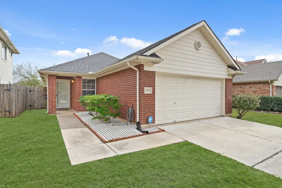 14235 Stone Cottage Lane, Houston, TX 77047 - Image #2