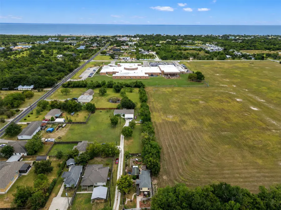 2616 Avenue H, Dickinson, TX 77539 - #3