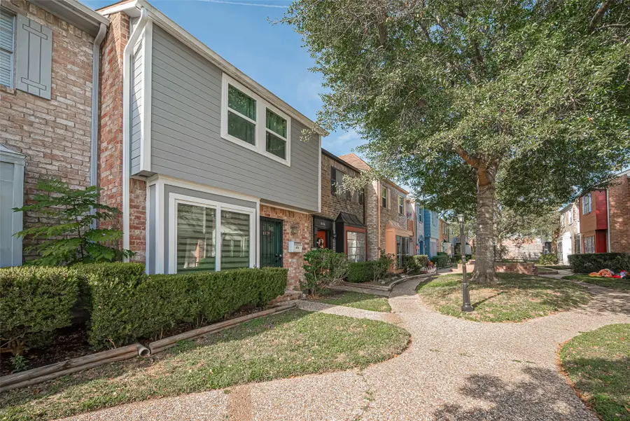 8478 Ariel St #61, Houston, TX 77074 - Image #2