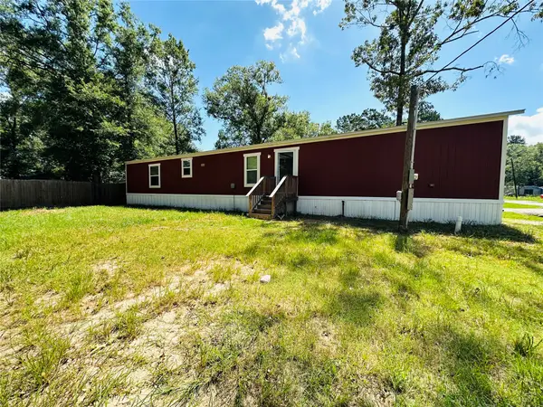 25247 Twin Oaks Drive, New Caney, TX 77357