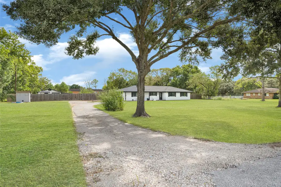 302 County Road 893a, Angleton, TX 77515 - #3
