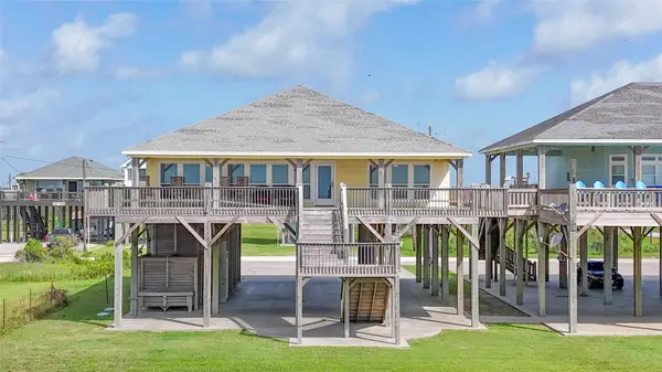 1508 Galveston Avenue, Port Bolivar, TX 77650