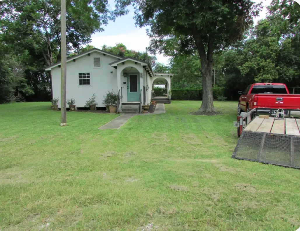 363 W Santa Fe Street, Conroe, TX 77301 - Image #1