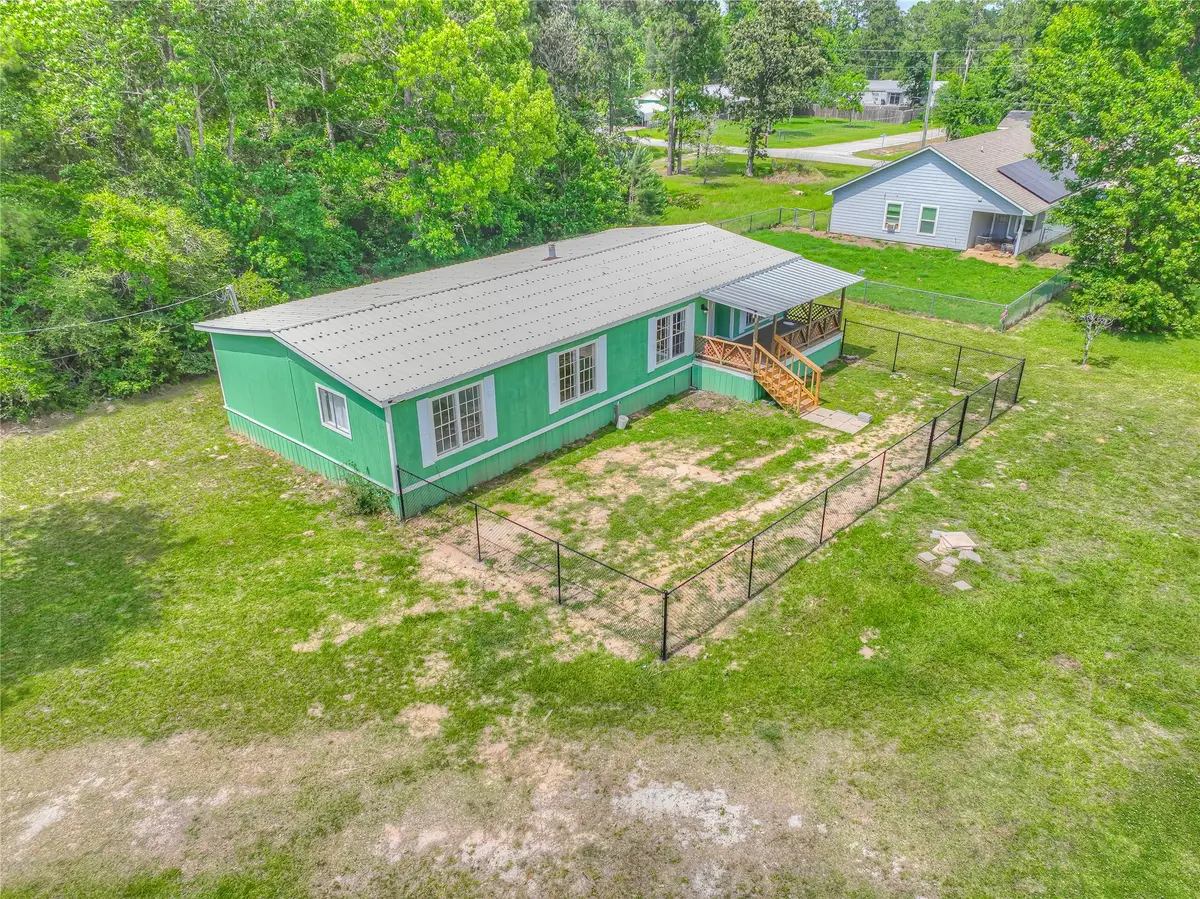 203 S Canyon Drive, Onalaska, TX 77360 - #1