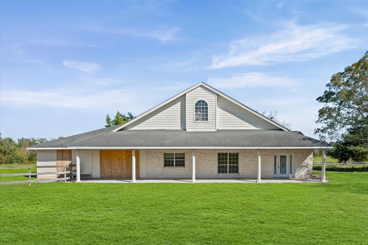 400 Homeyer Mountain Road, Burton, TX 77835 - Image #1