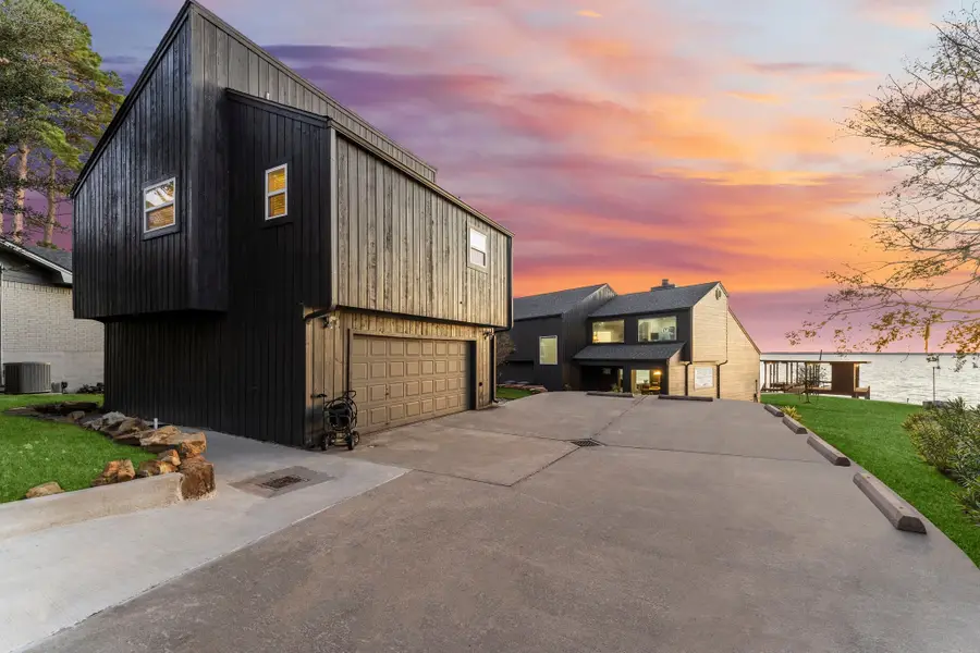 213 Shady Drive, Onalaska, TX 77360 - Image #2