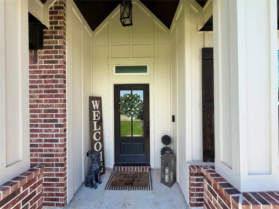 817 Greystone Lane, Angleton, TX 77515 - #2