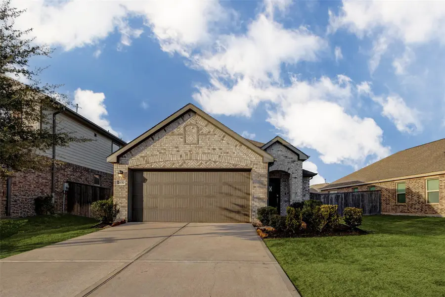 26010 Rosin Lake Lane, Richmond, TX 77406 - Image #2