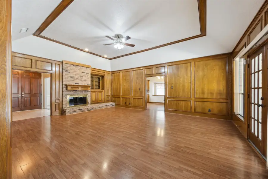 603 Westview Terrace Drive, Sealy, TX 77474 - Image #2