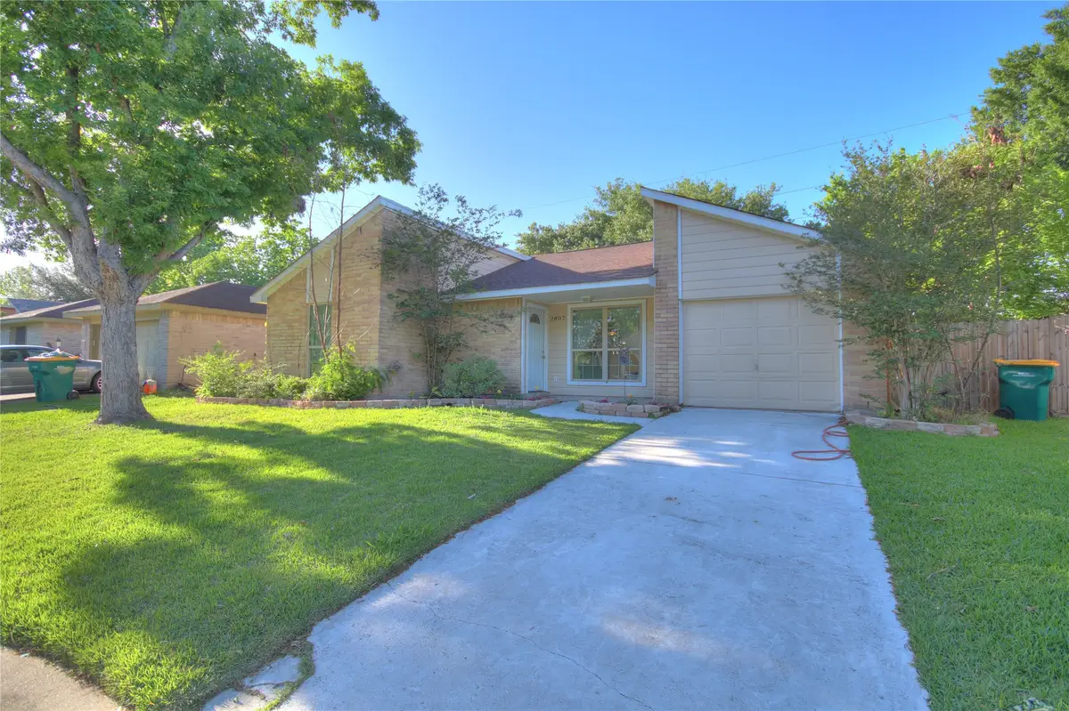 2807 N Brompton Drive, Pearland, TX 77584 - #1