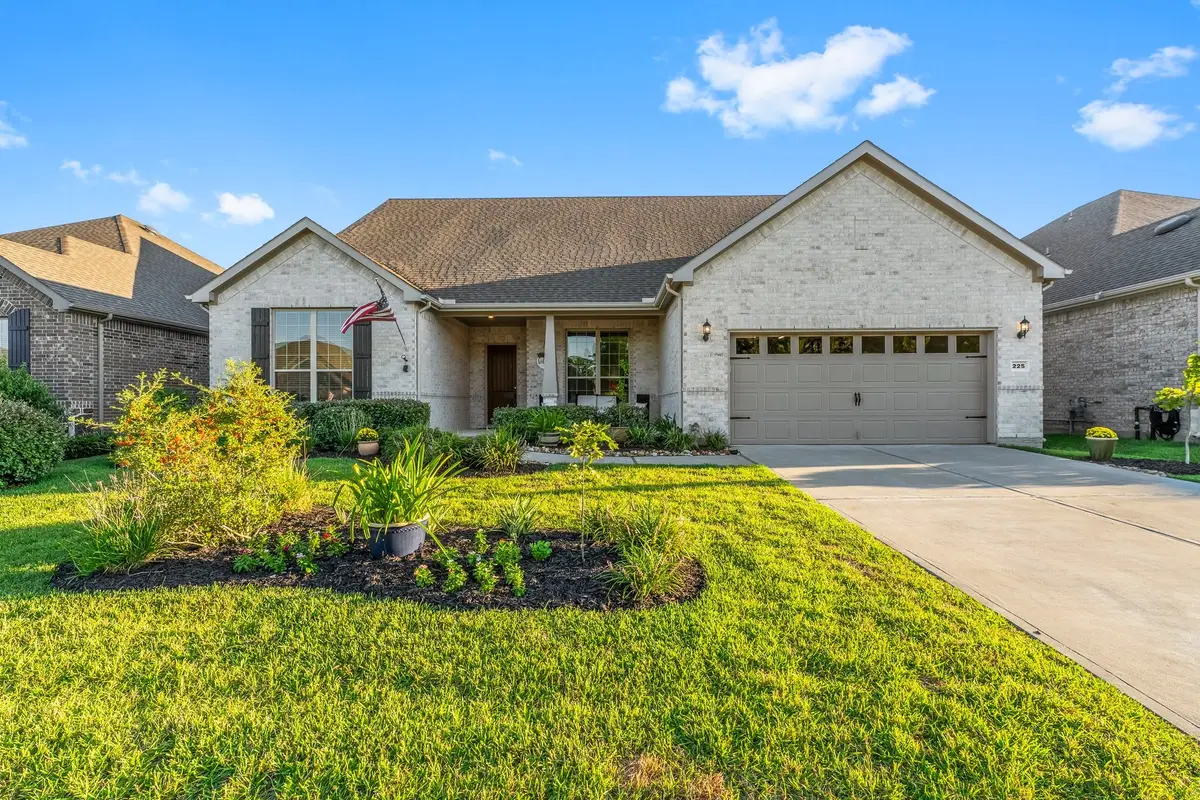 225 Fox Trotter, The Woodlands, TX 77382 - Image #1