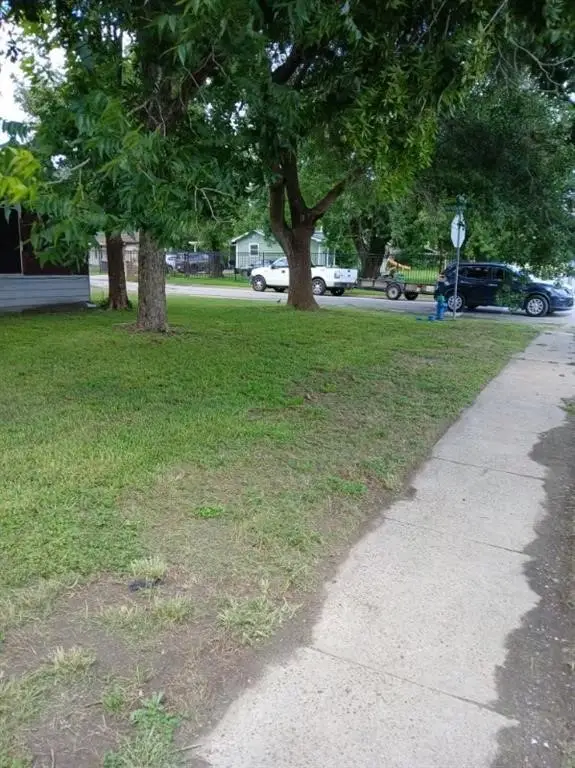5235 Bellfort Street, Houston, TX 77033 - #3