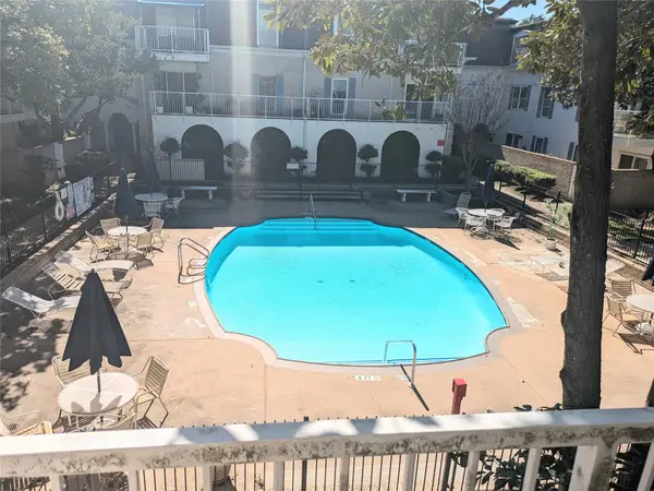 2601 Bellefontaine Street #B204, Houston, TX 77025