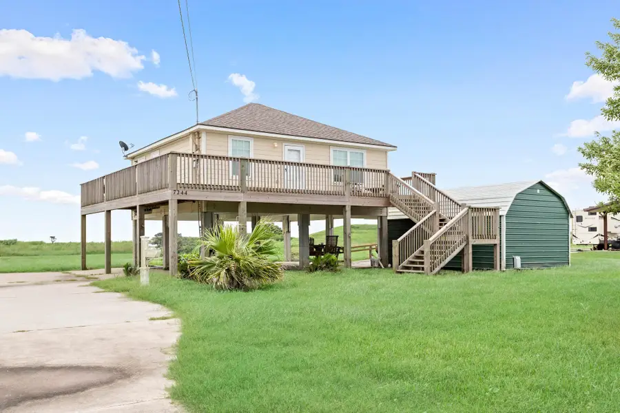 7244 S Gulfway Drive E, Port Arthur, TX 77642 - Image #2