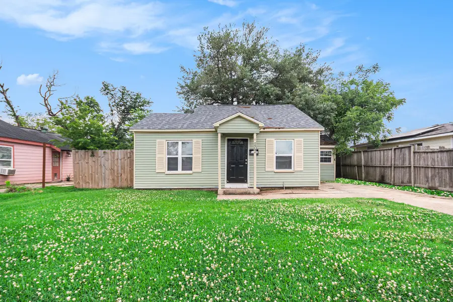 207 Calvin Street, Pasadena, TX 77506 - Image #3