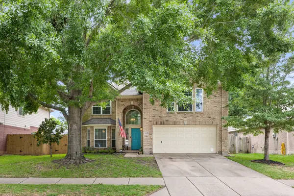 3619 Stratford Town Lane, Sugar Land, TX 77498