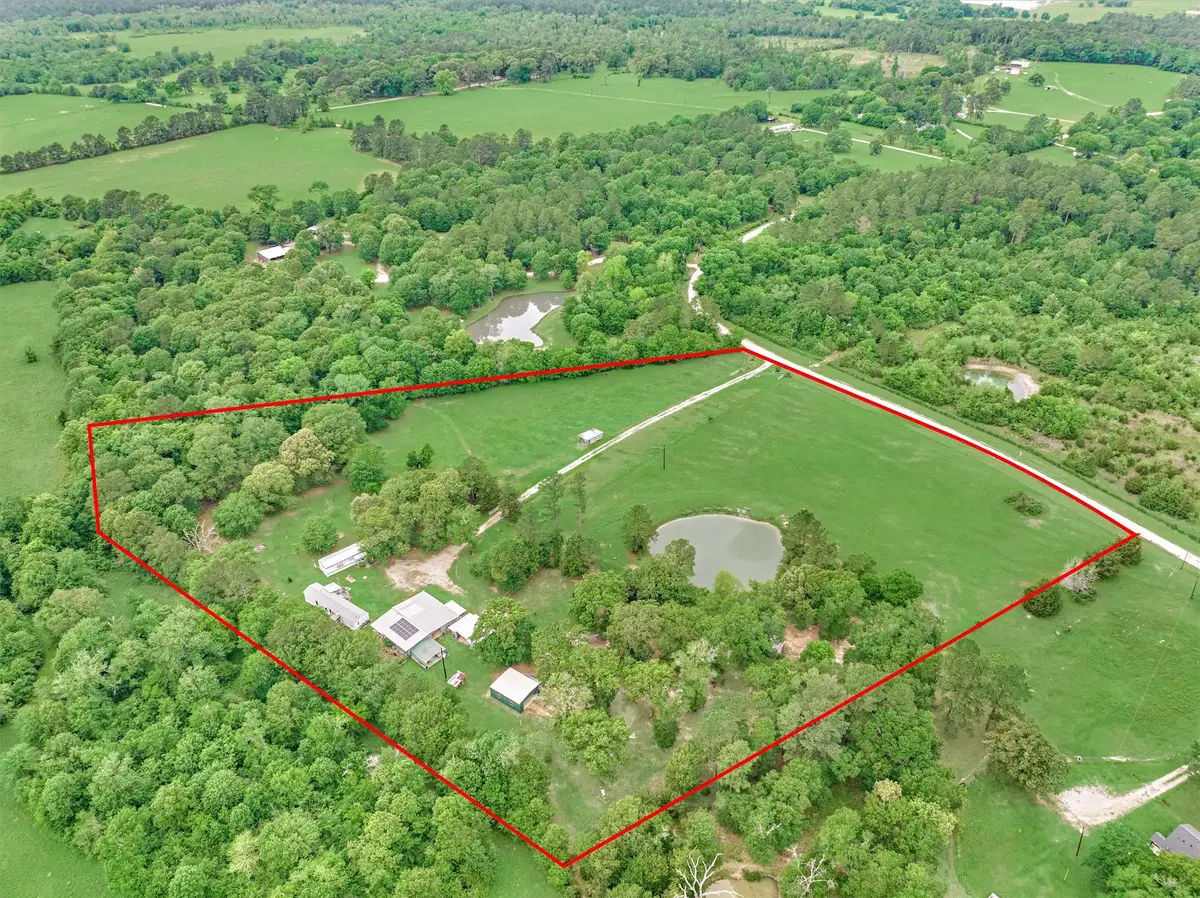 88 Piney Point Road, Huntsville, TX 77340 - #1
