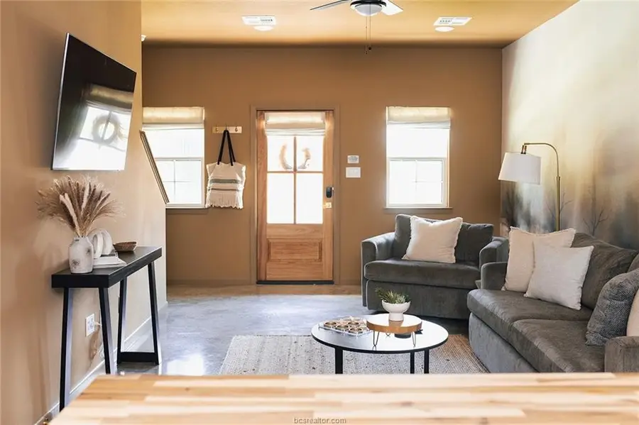 302 W 31st Street #601, Bryan, TX 77803 - #3