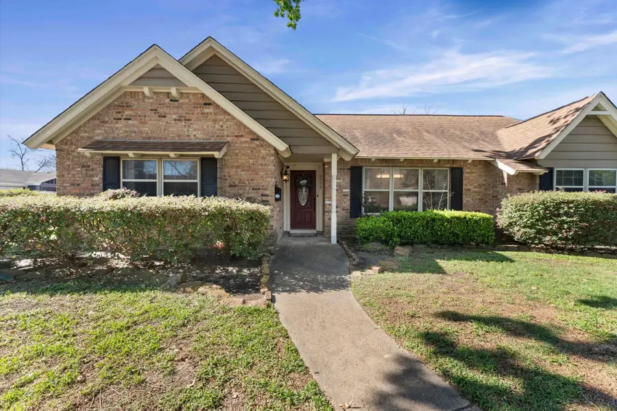 5919 Greenmont Drive, Houston, TX 77092 - #3